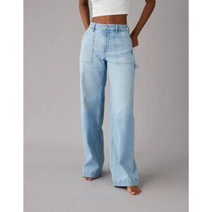 NEW AE American Eagle Super High Rise Baggy Wide-Leg Jean 8 Light Wash Cargo